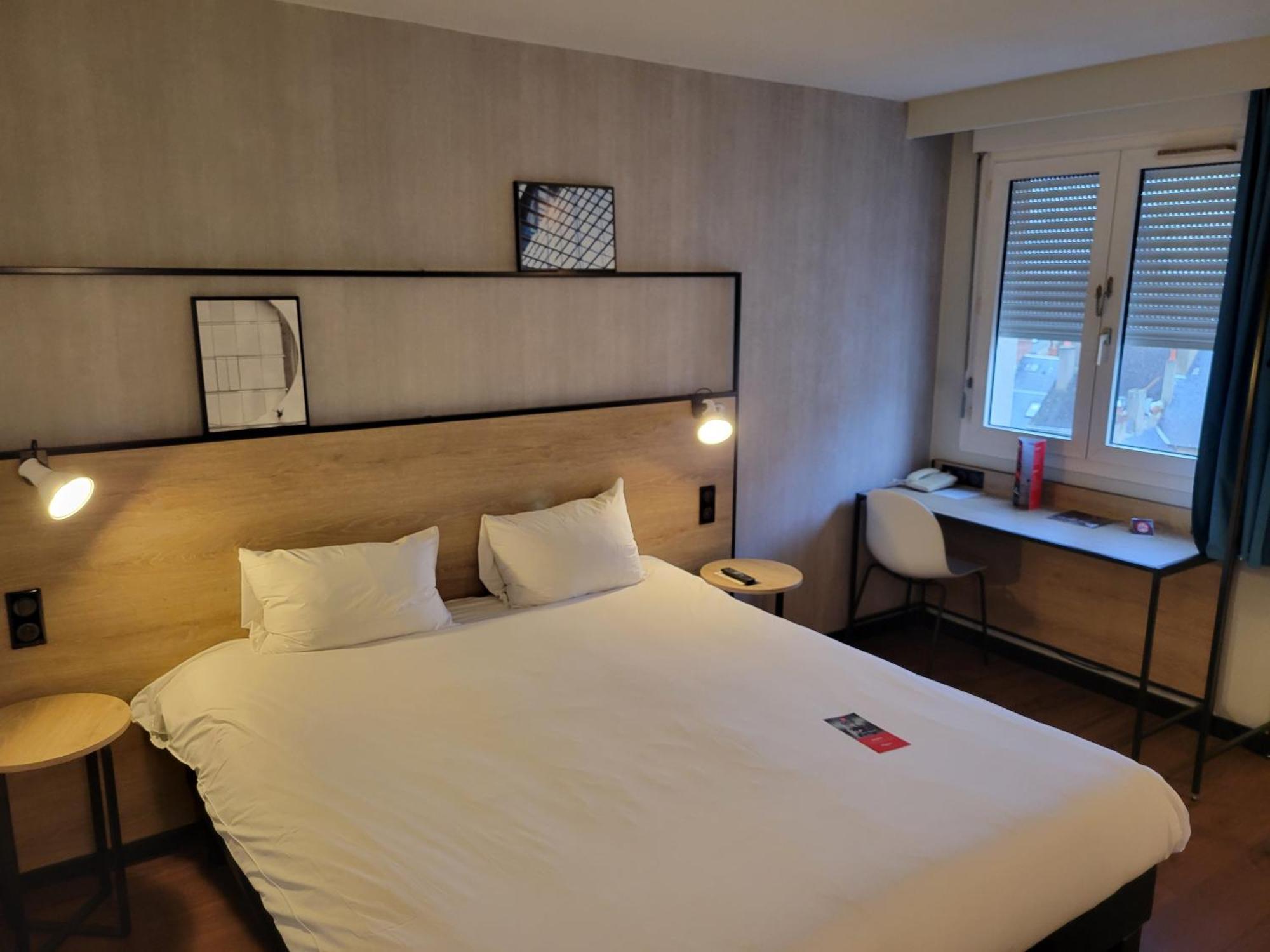 Ibis Châteauroux Buitenkant foto