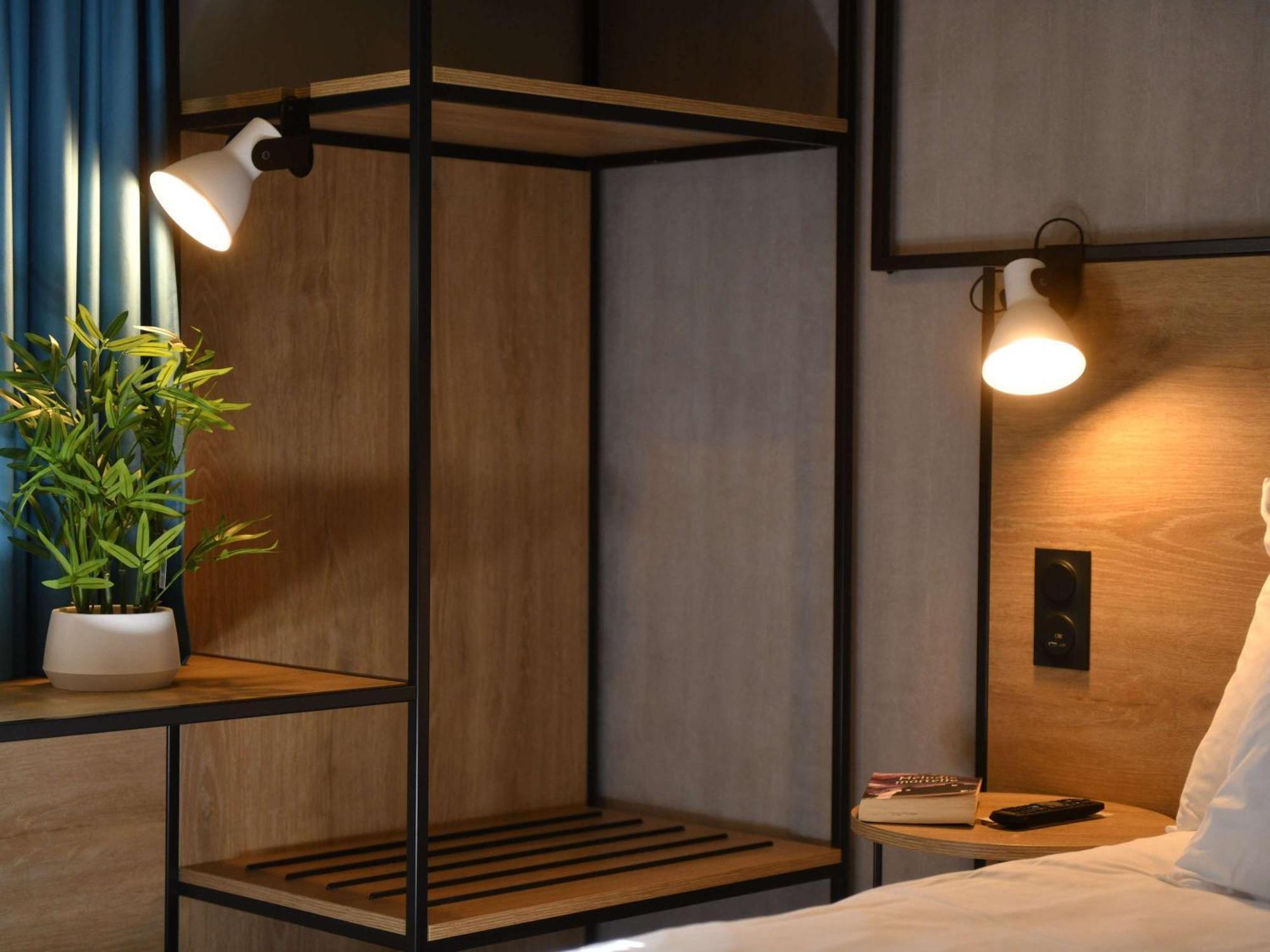 Ibis Châteauroux Buitenkant foto