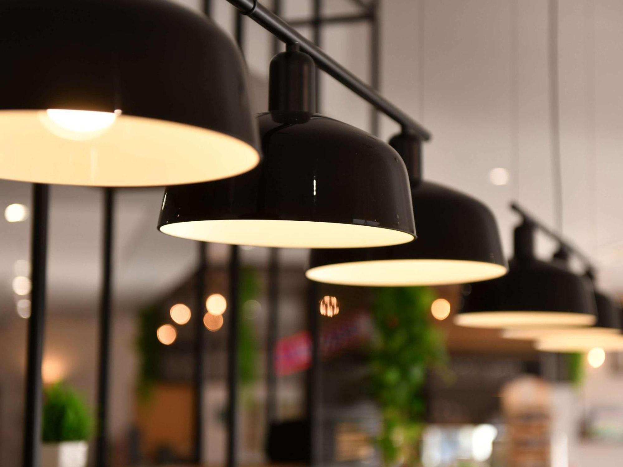 Ibis Châteauroux Buitenkant foto