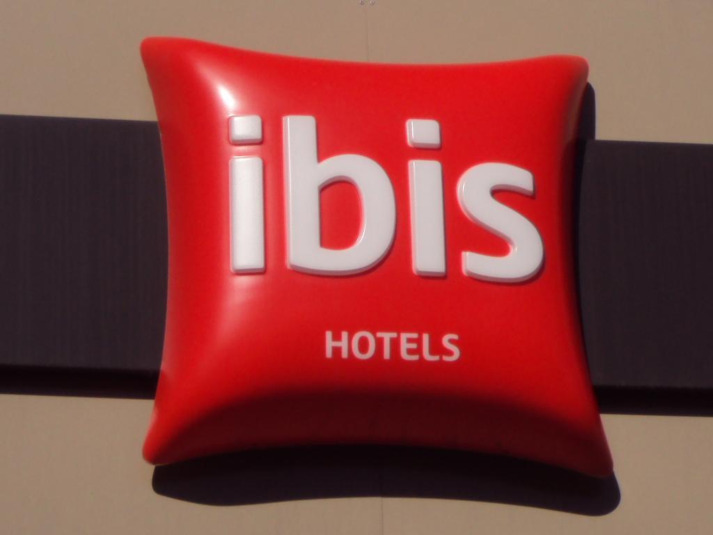 Ibis Châteauroux Buitenkant foto