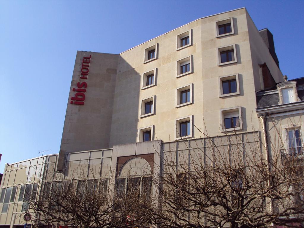 Ibis Châteauroux Buitenkant foto